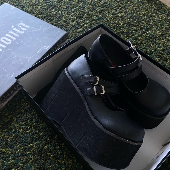 Demonia platforms - Picture 2 of 4